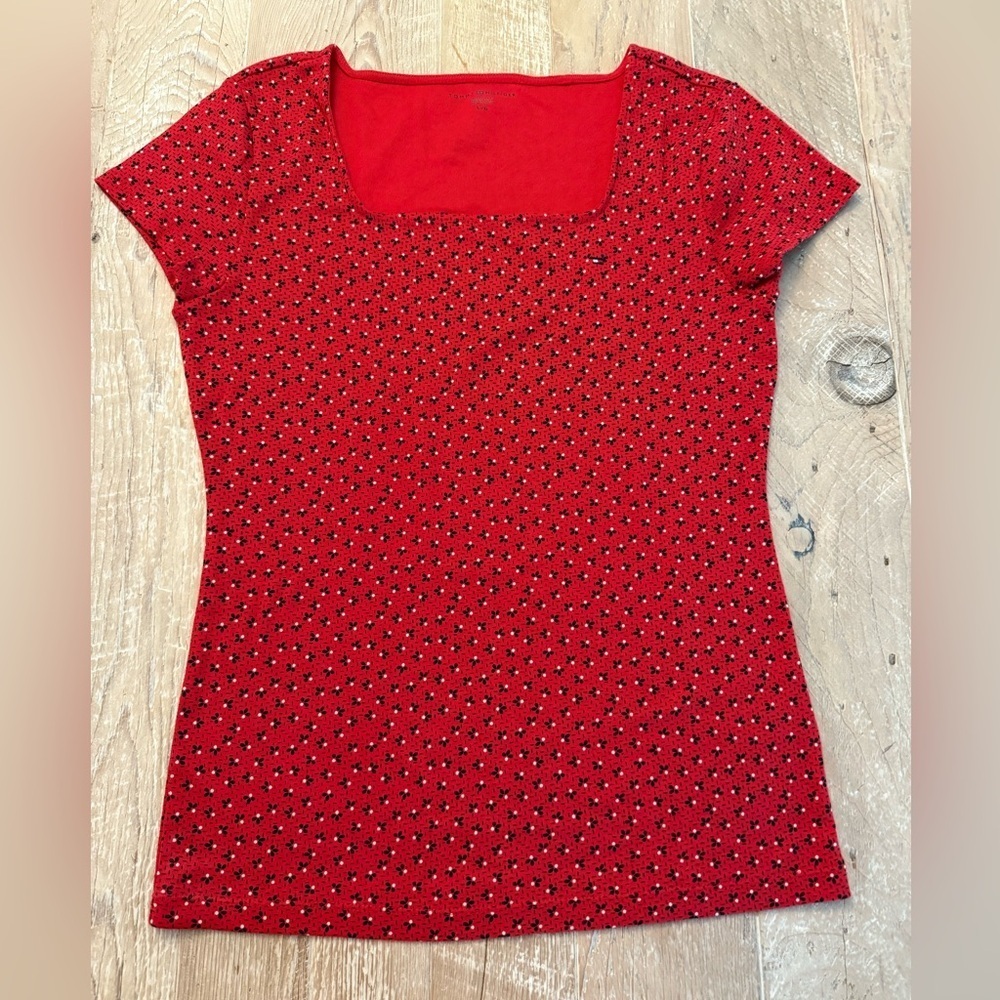 Tommy Hilfiger Red Crew Neck T-Shirt w small pattern L